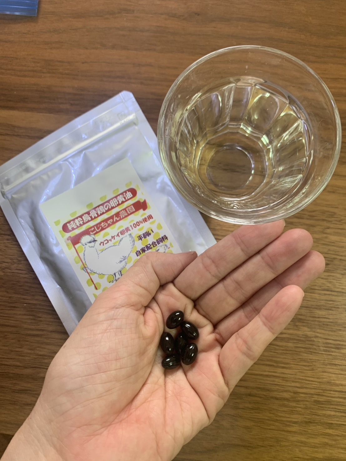 烏骨鶏の卵の写真